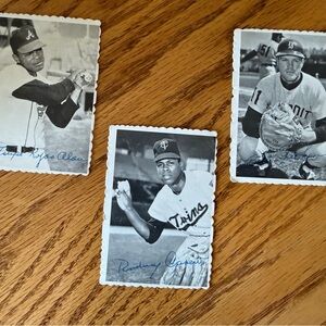 Topps 1969 Black and White baseball cards